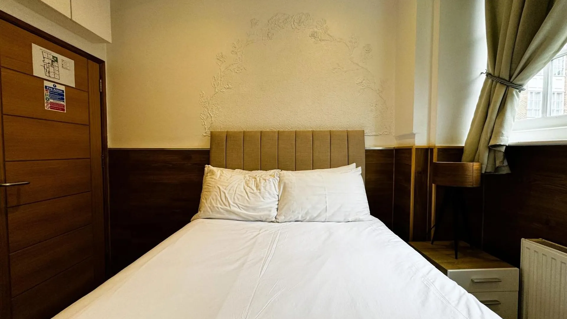 Berkley Apartments Londra Aparthotel